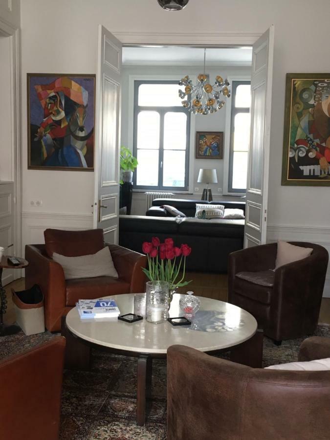 Les Chambres D'Hotes Du Palais Douai Esterno foto